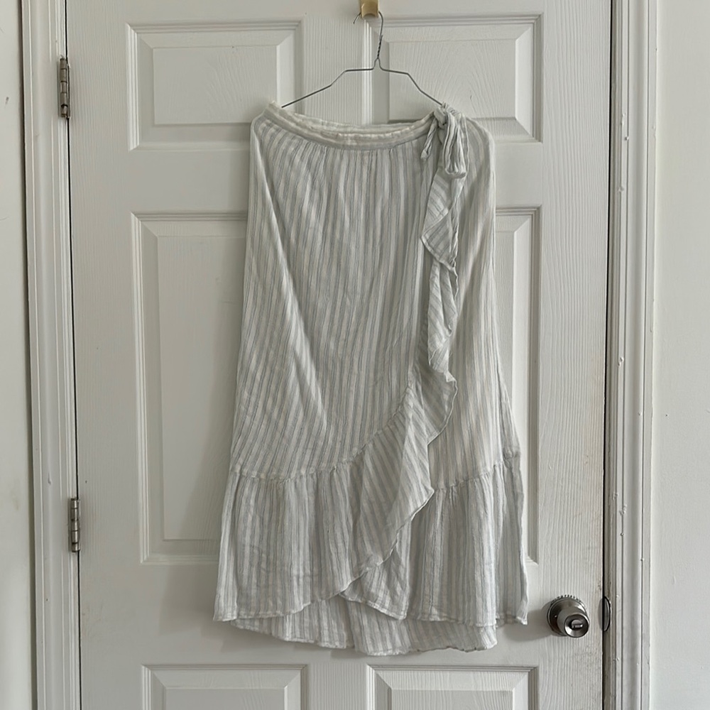 Maeve White and Gray Asymmetrical Wrap Midi Skirt